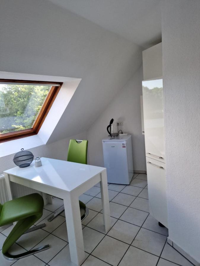 Monteurzimmer/Ferienwohnung Brauckstrasse, Гладбек Экстерьер фото